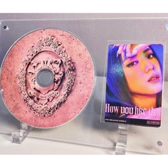 Khung mica trong suốt trưng bày photocard và CD