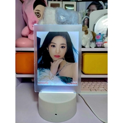 Đèn bàn trang trí nhiều màu BABYMONSTER