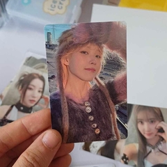 Photocard IU Official - Thẻ ảnh bo góc IU chính hãng