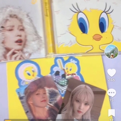 Photocard IU Official - Thẻ ảnh bo góc IU chính hãng