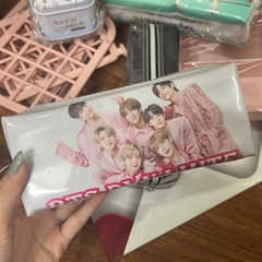 Tổng hợp hàng hóa, phụ kiện sale giá tốt Kpop