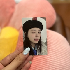 Tách lẻ photocard ILLIT 'Bomb' chính hãng