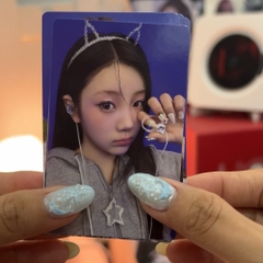 Tách lẻ photocard ILLIT 'Bomb' chính hãng