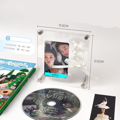 Khung mica trong suốt trưng bày photocard và CD