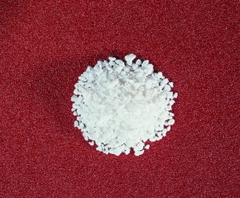 Calcium chloride anhydrous, granular ~ 6 - 14 mm (25kg/thùng)