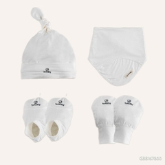 Set phụ kiện 4 món Mũ, Yếm, bao tay, bao chân Bambus GBB167800