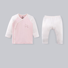 Bộ dài tay cài chéo Little Pubby Bubaby IVS110803