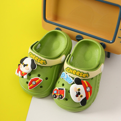 Dép hình thú