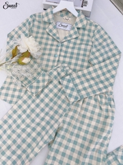 Bộ Sweet Thu đông, nhung tuyết  kẻ  - F23-417.