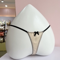 Quần chip lọt khe BT5