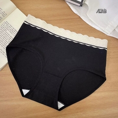 Quần cotton viền ren C126