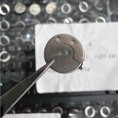 Pin Thay Tai Nghe Airpods 4 Chính Hãng Varta