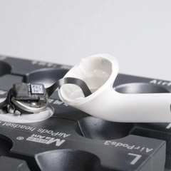 Pin Thay Tai Nghe Airpods 4 Chính Hãng Varta