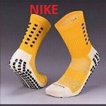 X-ຖົງຕີນກັນມື່ນສັ້ນ Nike