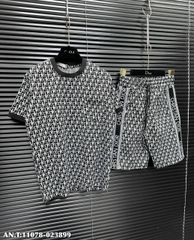 ຊຸດແຂນສັ້ນຜູ້ຊາຍຄໍມົນ ບົນເບີ