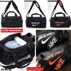 ກະເປົາໃສ່ເຄື່ອງ NIKE Pro