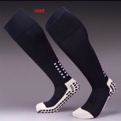 X-ຖົງຕີນກັນມື່ນຍາວ Nike