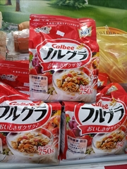 Ngũ cốc Nhật Calbee 750gr