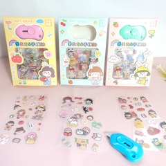Hộp sticker dễ thương 8 miếng tặng kèm dao rọc giấy mini