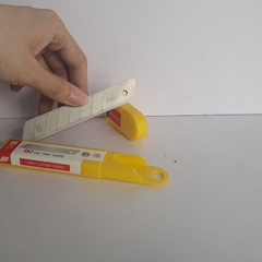 Lưỡi dao rọc giấy lớn Stacom SK2