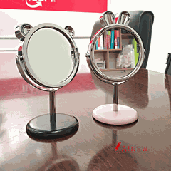 Gương trang điểm mini dễ thương Cosmetic Mirror / Gương mini để bàn / Gương 1 mặt hình gấu, thỏ / Gương GB/T23148-2008 / mã số 498404