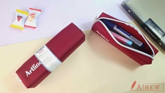 Bóp bút đỏ đựng viết Artline