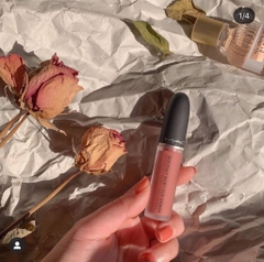Son kem mac powder kiss liquid
