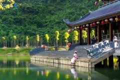 Kinh nghiệm du lịch Thung Ui Ninh Bình mới nhất 2026