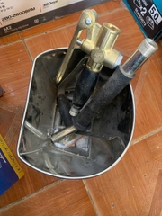 Tay  phun vữa cầm tay