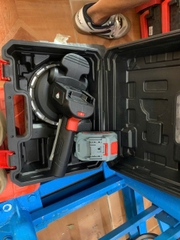 máy rung gạch benlong21v thanh lý ( không sạc )