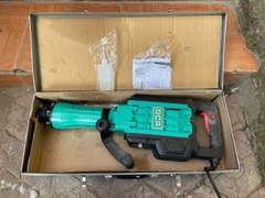 Máy đục bê tông 30ly DCA AZG07-15