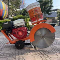 Máy cắt bê tông, cắt đường chế lắp động cơ xăng GX390 sử dụng lưỡi 500mm