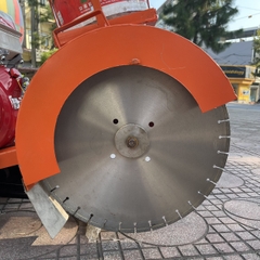 Máy cắt bê tông, cắt đường chế lắp động cơ xăng GX390 sử dụng lưỡi 500mm