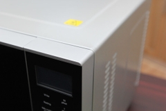 Lò vi sóng Panasonic 27 lít NN-GF574MYUE