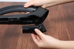 Máy hút bụi Panasonic MC-CJ911RN49