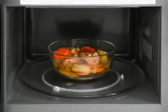 Lò vi sóng có nướng Panasonic NN-GT65JBYUE 31 lít