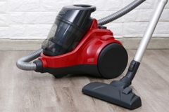 Máy hút bụi dạng hộp Electrolux EC41-6CR