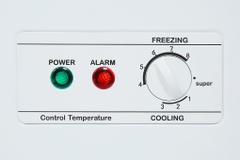 Tủ đông Aqua Inverter 508 lít AQF-C6901E