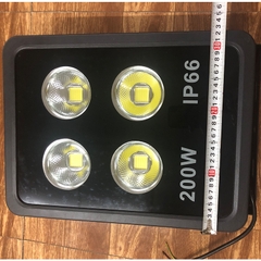 Đèn pha tròn vuông LED ngoài trời 200W - IP65 (4*50w)