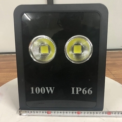 Đèn pha tròn vuông LED ngoài trời 100W - IP65 (2*50w)