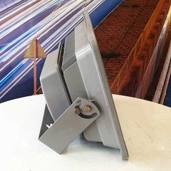 Đèn pha rọi xám ngoài trời 150W - hộp nguồn sau (3*50w)