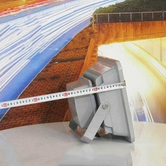 Đèn pha rọi xám ngoài trời 100W - hộp nguồn sau (2*50w)