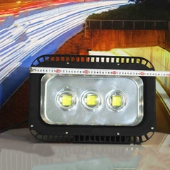 Đèn pha mắt lồi - viền 150W (3*50w)