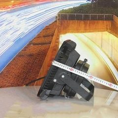 Đèn pha mắt lồi - viền 150W (3*50w)