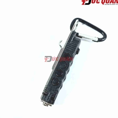 Móc chìa khóa dụng cụ đa năng, có đèn led, kết hợp cùng nhiều đầu vít MODEL 9095