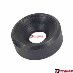 Mặt bít ngoài máy cắt rung Makita TM130D