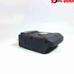 Chân chuyển pin sang sạc dự phòng ( có kết hợp đèn chiếu sáng ) DQ17