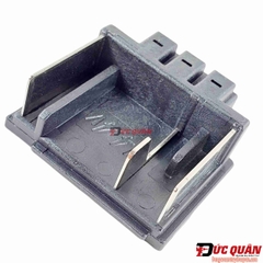 Chân pin 14v4 máy Makita DF347D 643861-1