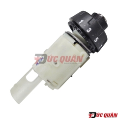 Bộ đầu máy bắn vít DF012 Makita DF012D 123913-9