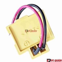 Chân pin quạt Makita DCF300/ CF300